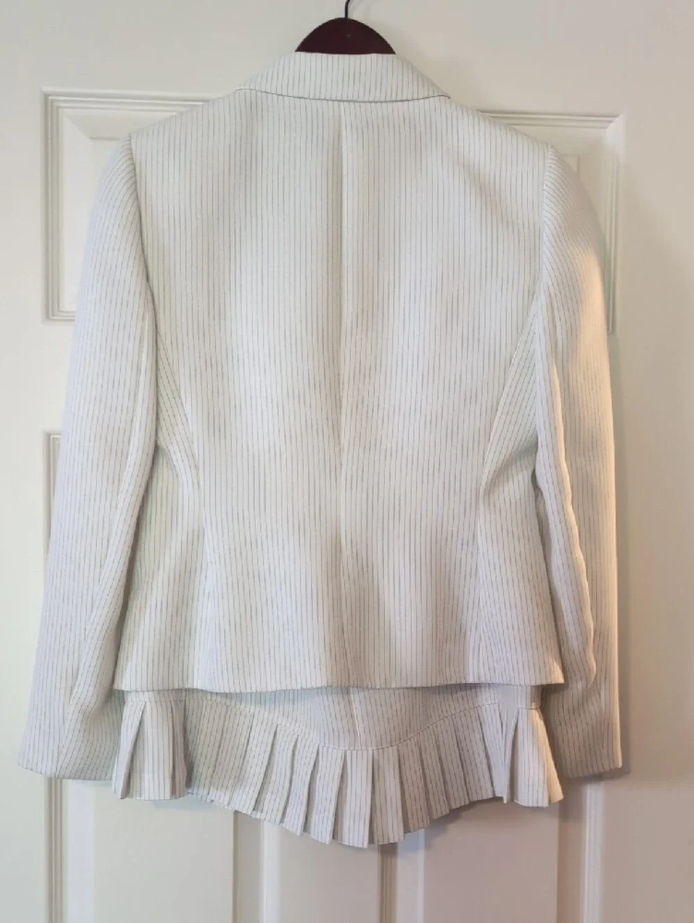 T Tahari White Pinstripe Pleated-Hem Skirt Suit